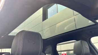 Jaguar F-PACE R-Dynamic Black