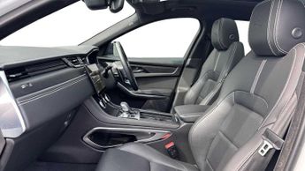 Jaguar F-PACE R-Dynamic Black