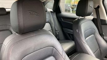 Jaguar F-PACE SE