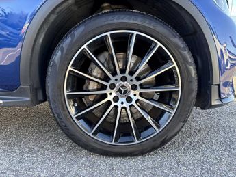 Mercedes-Benz GLC AMG Line