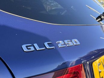 Mercedes-Benz GLC AMG Line