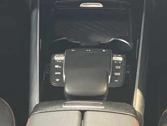 Mercedes-Benz EQA AMG Line