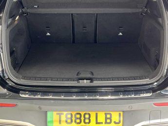 Mercedes-Benz EQA AMG Line