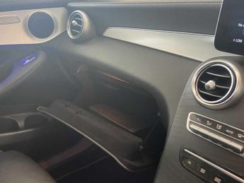 Mercedes-Benz GLC AMG Line