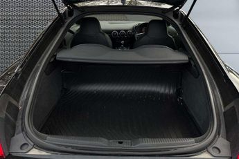 Audi TT Black Edition