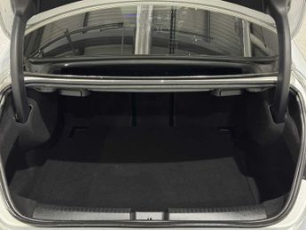 Mercedes-Benz Cla AMG Line