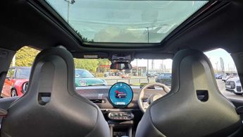 MINI Cooper SE Sport