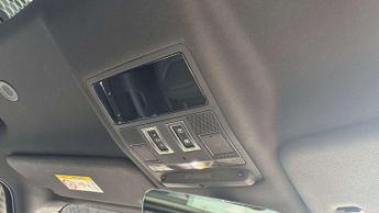 Land Rover Defender X-Dynamic HSE