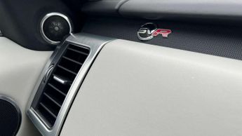 Land Rover Range Rover Sport SVR