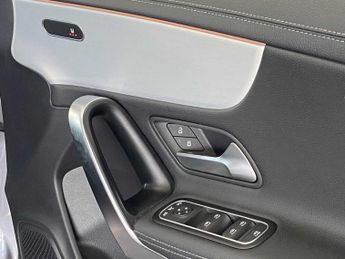 Mercedes-Benz Cla AMG Line