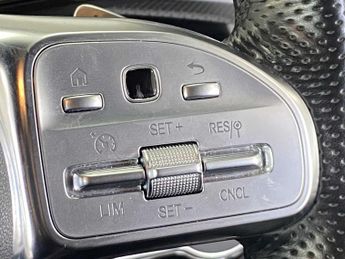 Mercedes-Benz Cla AMG Line