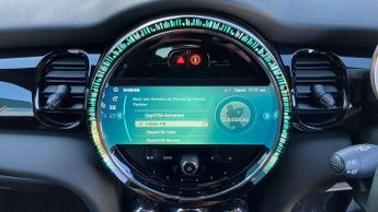 MINI Hatchback Cooper S Level 2