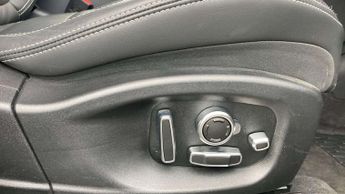 Jaguar I-Pace R-Dynamic HSE Black