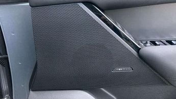 Land Rover Range Rover Velar Dynamic SE