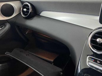Mercedes-Benz GLC AMG Line