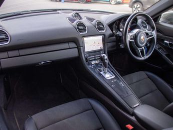 Porsche 718 Cayman Coupe