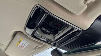 Land Rover Range Rover SE