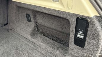 Land Rover Range Rover SE