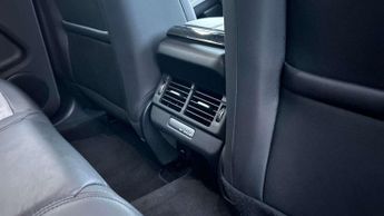 Land Rover Range Rover Evoque R-Dynamic SE