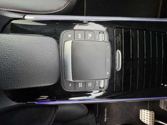 Mercedes-Benz EQB AMG Line