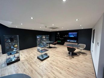 Mercedes-Benz EQB AMG Line