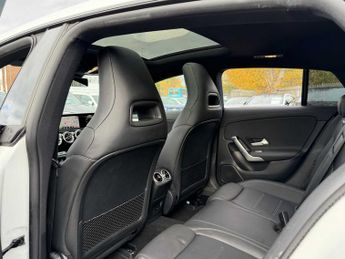 Mercedes-Benz Cla AMG Line