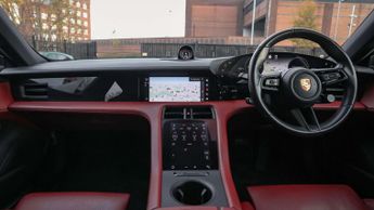 Porsche Taycan 
