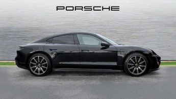 Porsche Taycan 
