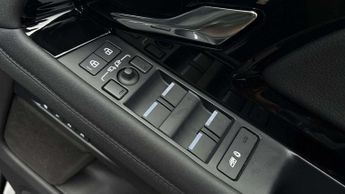 Land Rover Range Rover Evoque R-Dynamic SE