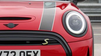 MINI Hatchback Cooper S Level 2