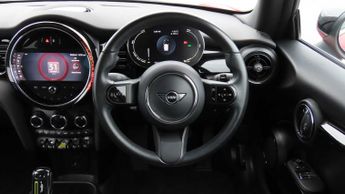 MINI Hatchback Cooper S Level 2