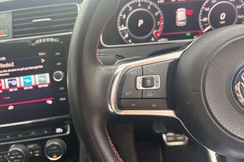 Volkswagen Golf GTI Performance