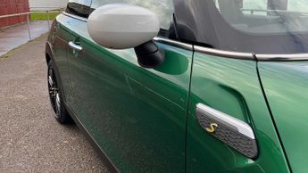 MINI Hatchback Cooper S Level 2