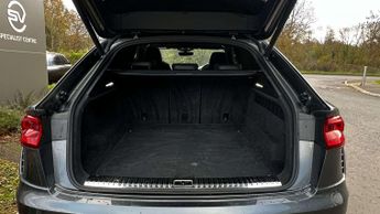 Audi Rs Q8 Carbon Black