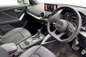 Audi Q2 S Line