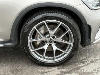 Mercedes-Benz GLC AMG Line
