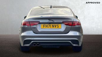 Jaguar XE R-Dynamic Black