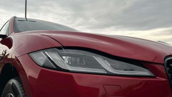 Jaguar F-PACE R-Dynamic SE Black