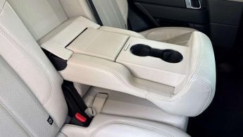 Land Rover Range Rover Sport HSE Silver