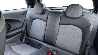 MINI Hatchback Cooper S Level 2