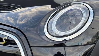 MINI Hatchback Cooper S Level 2