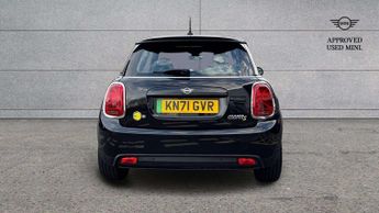 MINI Hatchback Cooper S Level 2