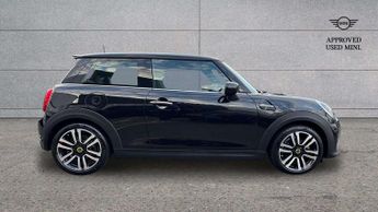 MINI Hatchback Cooper S Level 2