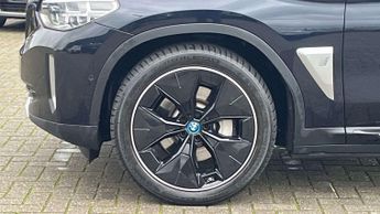 BMW Ix3 Premier Edition Pro