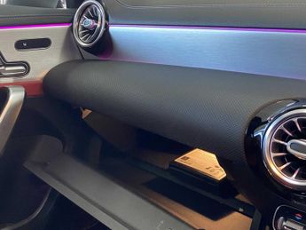 Mercedes-Benz Cla AMG Line