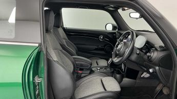 MINI Hatchback Cooper S Level 2