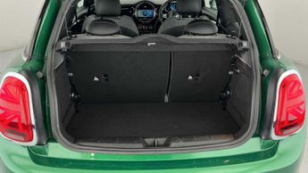 MINI Hatchback Cooper S Level 2