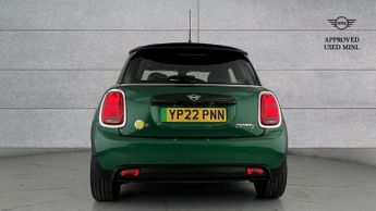 MINI Hatchback Cooper S Level 2