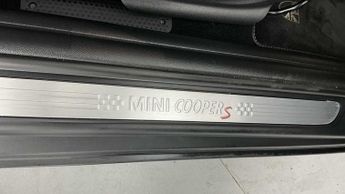 MINI Hatchback Cooper S Exclusive