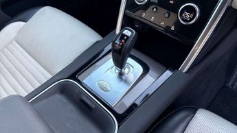 Land Rover Discovery Sport R-Dynamic SE
